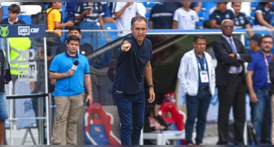 Imagem ilustrativa da notícia: Condé prioriza Série A e projeta rodízio no elenco do Remo