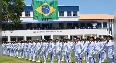 Imagem ilustrativa da notícia: Marinha abre concursos com salários que passam de R$ 9 mil