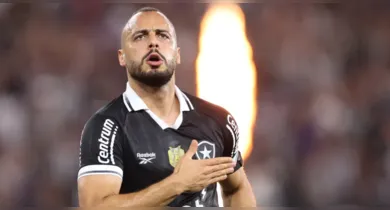 Imagem ilustrativa da notícia: Corinthians abre conversas para contratar Arthur Cabral, do Botafogo