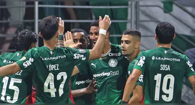 Imagem ilustrativa da notícia: Palmeiras passa sufoco, mas vence a primeira na Libertadores