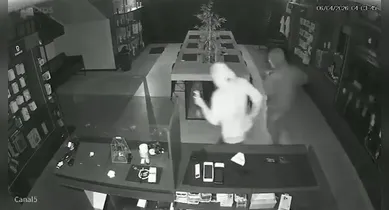 Imagem ilustrativa da notícia: Pará: dupla é presa por furtos de celulares que somam R$ 100 mil