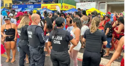 Equipes da Polícia Civil realizam ações da campanha "Não é Não" durante o Carnaval em Belém e no interior, com orientação aos foliões e prevenção à importunação sexual.