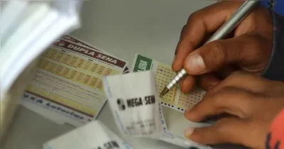 O sorteio vai ocorrer às 21h e terá transmissões ao vivo pelo canal da Caixa no YouTube e no Facebook das Loterias Caixa.