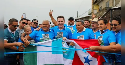 O ministro das Cidades, Jader Filho, participou da inauguração da nova passarela em concreto na Vila Pinto, no bairro da Matinha, em Limoeiro do Ajuru.