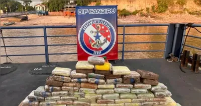 A cadela farejadora Isis, da Polícia Militar, teve papel fundamental na operação. O animal identificou três volumes que continham 86 tabletes de drogas.