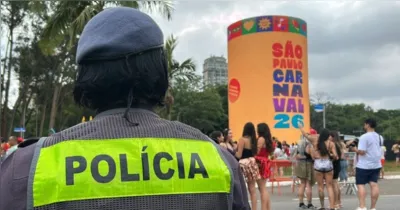 Funcionárias de tenda de acolhimento no Carnaval de São Paulo foram assediadas por um homem na Praça da República; caso segue investigado pela Polícia Civil.