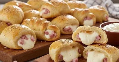 O salgado leva apenas três ingredientes e você pode rechea-lo com queijo, embutidos ou também frango desfiado.