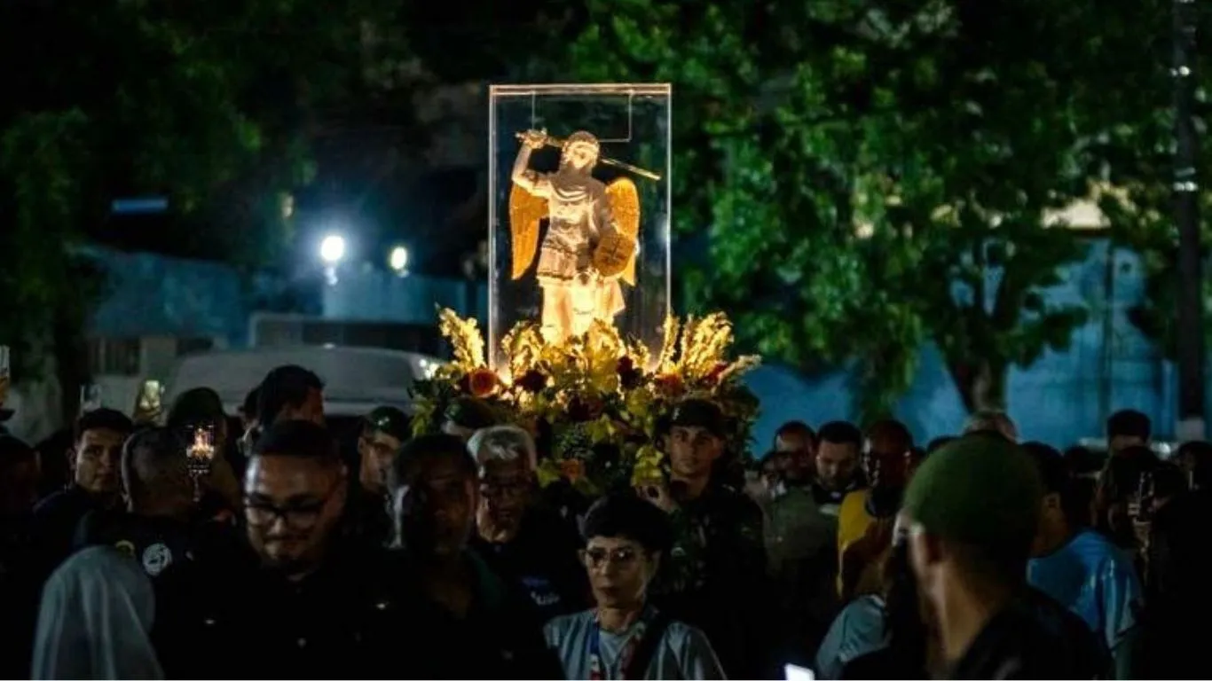 Imagem ilustrativa da notícia: Imagem peregrina de São Miguel Arcanjo chega à diocese de Marabá