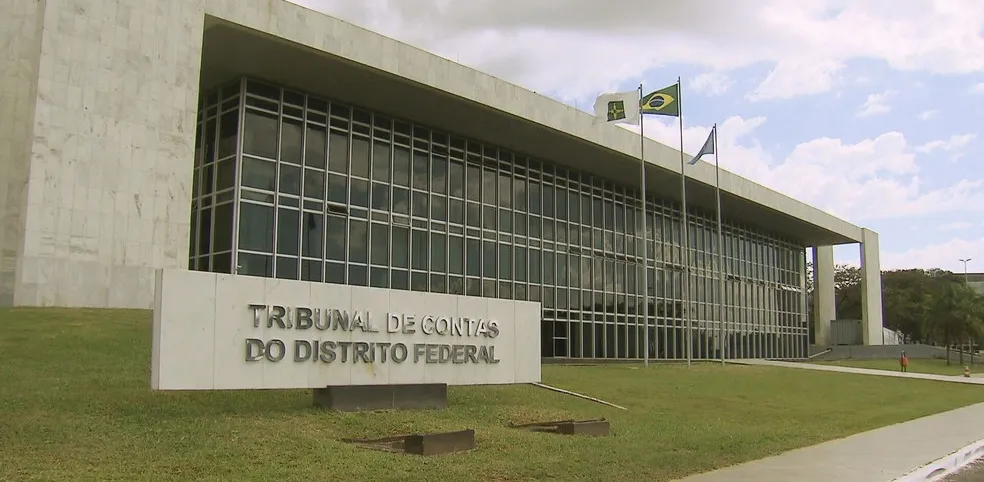 Imagem ilustrativa da notícia: Tribunal de Contas do DF publica edital de concurso com salário de R$ R$ 14,9 mil