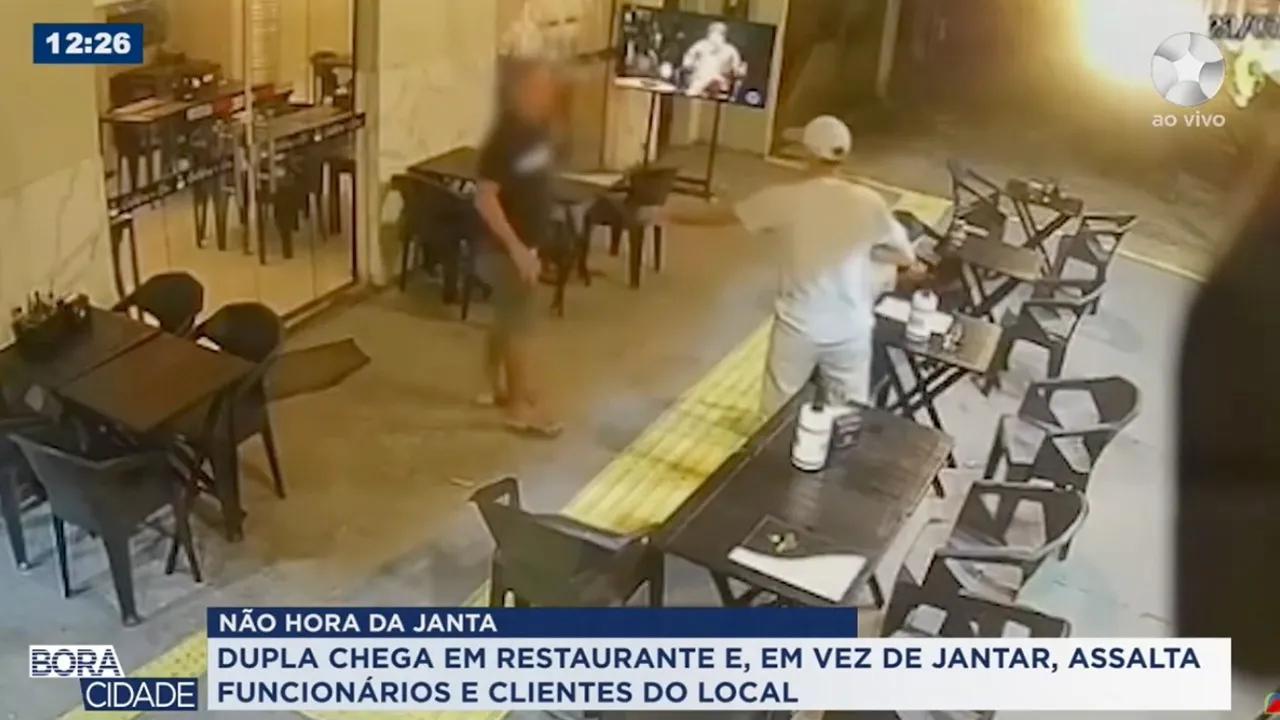 Imagem ilustrativa da notícia: Câmeras de segurança registram assalto a cliente em restaurante de Belém