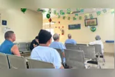 Cardiologista alerta que o estresse dos jogos, aliado a hábitos inadequados, pode aumentar os riscos cardiovasculares, especialmente entre pessoas com doenças cardíacas ou fatores de risco.