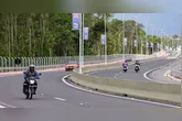 Em razão da ocorrência, a avenida precisou ser temporariamente interditada