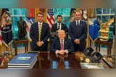 O elogio ao presidente brasileiro foi durante conversa com Flávio Bolsonaro