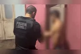 O suspeito de furtar é notificado por policias civis devido o caso