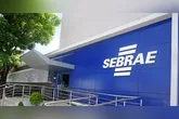 O formato EAD elimina a necessidade de deslocamento, o que reduz custos e facilita a rotina.