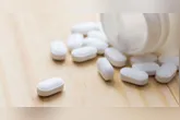 Todos os medicamentos pertencentes ao lote deverão ser retirados de circulação.