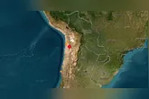 O ponto vermelho do mapa indica a região atingida por terremoto