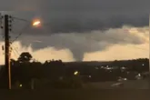 O tornado deixou rastros de destruição na cidade gaúcha