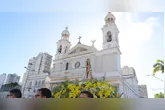 Fiéis participam de programação especial na Basílica de Nazaré durante o Dia de Devoção Nazarena, em Belém.