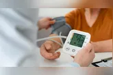 Mudanças no estilo de vida ajudam a controlar a pressão alta e reduzem o risco de doenças cardiovasculares
