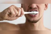 O teste utiliza apenas uma escovação na mucosa da boca e fornce o resultado em menos de uma hora para o diagnóstico de câncer bucal.