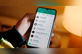 Diferentemente do ícone tradicional do WhatsApp, o novo atalho não abre uma conversa específica. Ao ser acionado, ele leva o usuário diretamente para a tela de gravação de mensagens de voz.