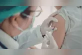 Dados do Sistema de Informação de Agravos de Notificação (Sinan) mostram que os casos de dengue em Belém caíram de 2.997 em 2024 para 886 em 2025, uma redução de 70,4%.