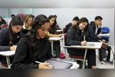 Com essas ações, a pasta projeta que 80% dos alunos do terceiro ano do ensino médio da rede pública farão o Enem na própria escola onde estão matriculados.