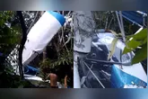 O avião de pequeno porte caiu em uma área de mata em Santarém.