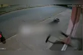 Homem desferiu vários chutes na porta do estabelecimento, mas sem sucesso