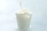 Saiba como diferenciar intolerância à lactose e alergia ao leite. Entenda causas, sintomas e cuidados com orientação profissional.