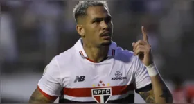 Luciano marcou, sentiu problema físico durante a comemoração e ainda recebeu cartão amarelo após confusão com Justino.