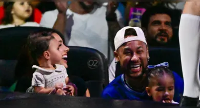 Imagem ilustrativa da notícia: Neymar fecha sessão de circo para amigos e família e causa tumulto
