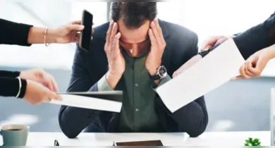 Imagem ilustrativa da notícia: Saúde mental no trabalho: relatos revelam impactos de ambientes tóxicos