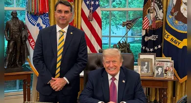 Imagem ilustrativa da notícia: Flávio Bolsonaro propõe aos EUA restringir PIX a sistemas 'não ocidentais'