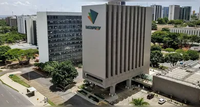 Imagem ilustrativa da notícia: Dataprev abre 212 vagas em concurso com salários de R$ 10 mil