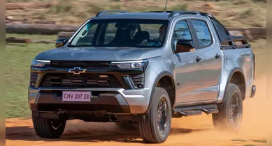 Imagem ilustrativa da notícia: Chevrolet S10 Trail Boss ganha suspensão elevada e tração 4x4