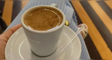 Imagem ilustrativa da notícia: Até 5 xícaras de café por dia podem proteger o coração