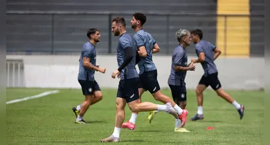 Imagem ilustrativa da notícia: Remo conclui preparação e define 23 relacionados diante do Cruzeiro