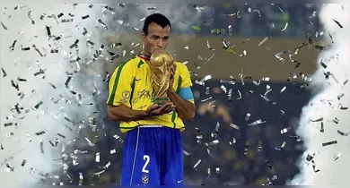 Imagem ilustrativa da notícia: De Bellini a Cafu: os capitães dos títulos do Brasil em Copas