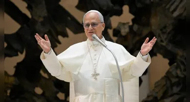 Imagem ilustrativa da notícia: Papa Leão XIV condena uso de IA na guerra em sua primeira encíclica
