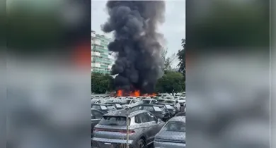 Imagem ilustrativa da notícia: Vídeo: colisão entre dois helicópteros deixa cinco mortos no Rio
