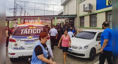 Imagem ilustrativa da notícia: Adolescente invade escola e mata duas funcionárias a tiros no Acre