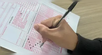 Imagem ilustrativa da notícia: Edital de concurso para auditor fiscal é publicado com salário de R$ 27,2 mil