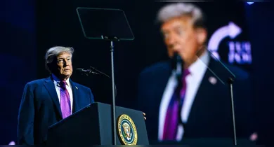 Imagem ilustrativa da notícia: Donald Trump deixa jantar após relato de tiros em hotel nos EUA