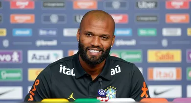 Imagem ilustrativa da notícia: Ancelotti promove Paquetá e Igor Thiago ao time titular durante treino