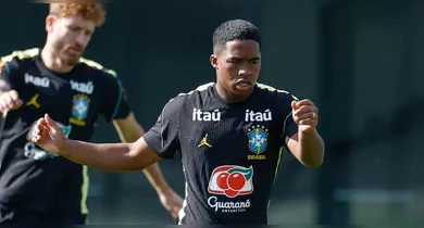 Imagem ilustrativa da notícia: Leitura labial revela desabafo de Endrik na estreia da Seleção