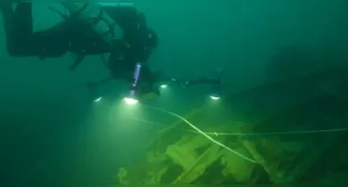 Imagem ilustrativa da notícia: Navio japonês com mais de mil corpos é encontrado no Pacífico