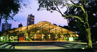 Imagem ilustrativa da notícia: Espetáculo "Salve a Malandragem" leva samba ao Teatro Gasômetro
