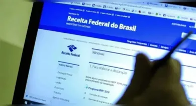 Imagem ilustrativa da notícia: Receita paga lote especial do IR com direito a 'cashback'